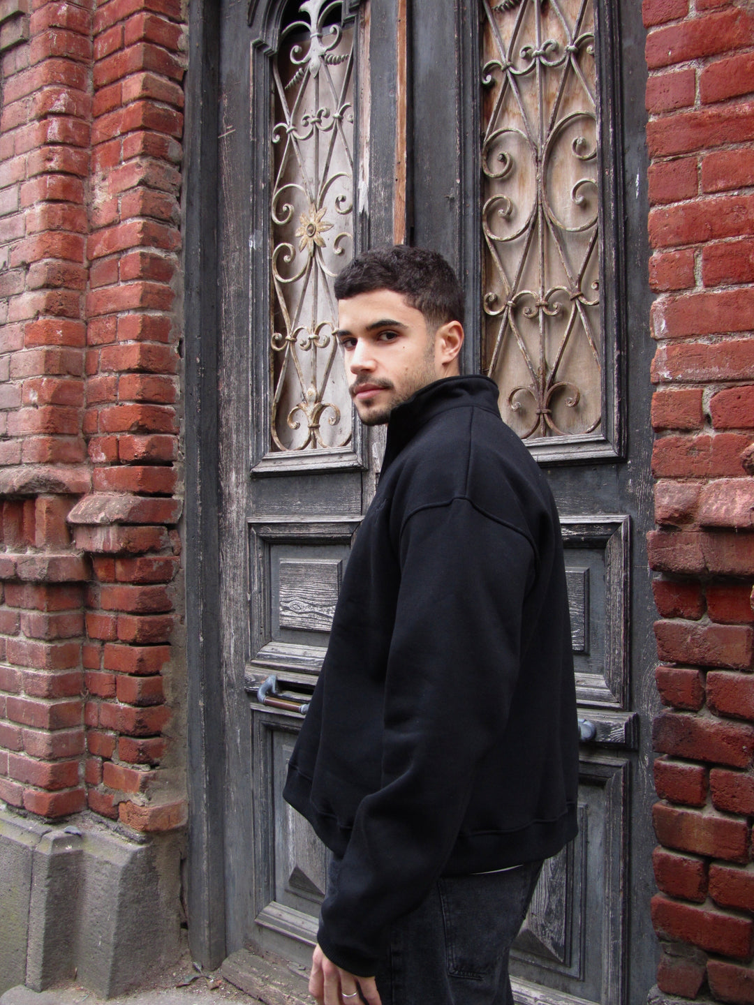 Black Unisex Quarter Zip