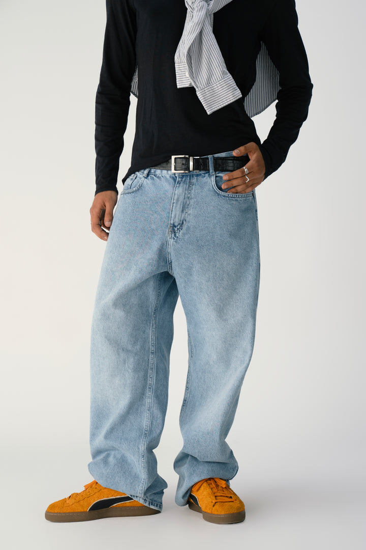 Men's Relaxed Wide Jeans in Snow Blue