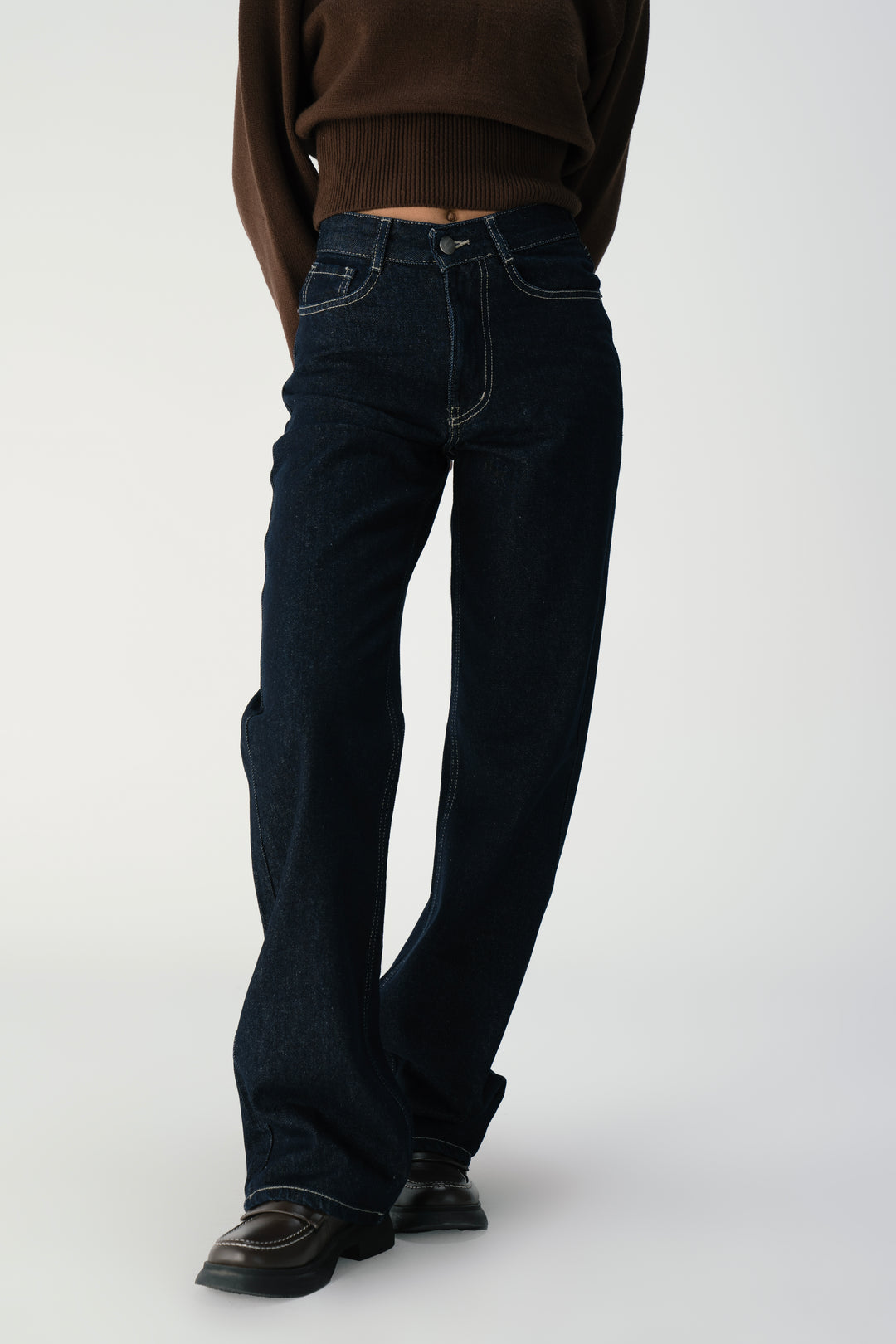 Women's Fitted Jeans in Dark Navy