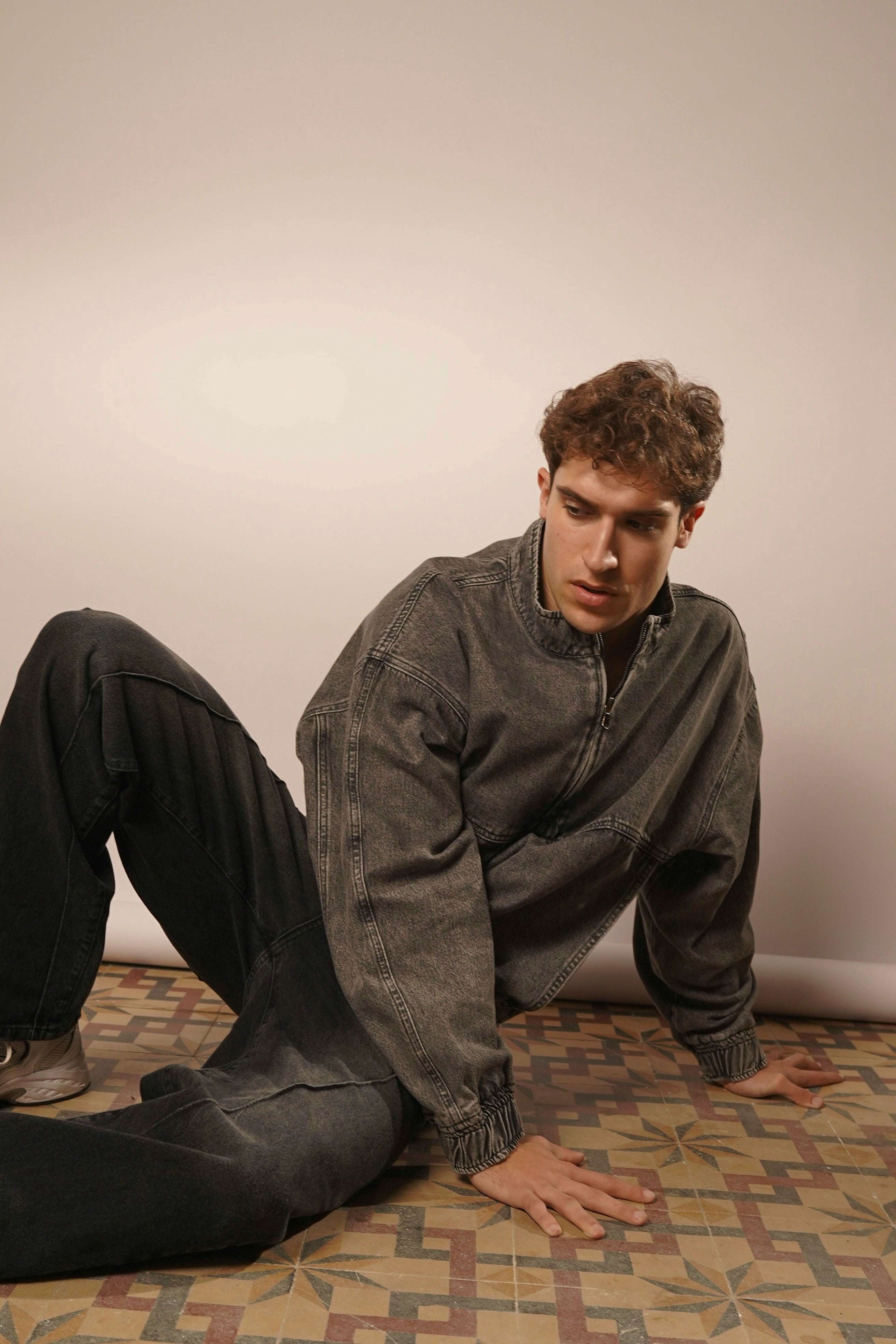 Denim Quarter Zip in Washed Grey – thestahps